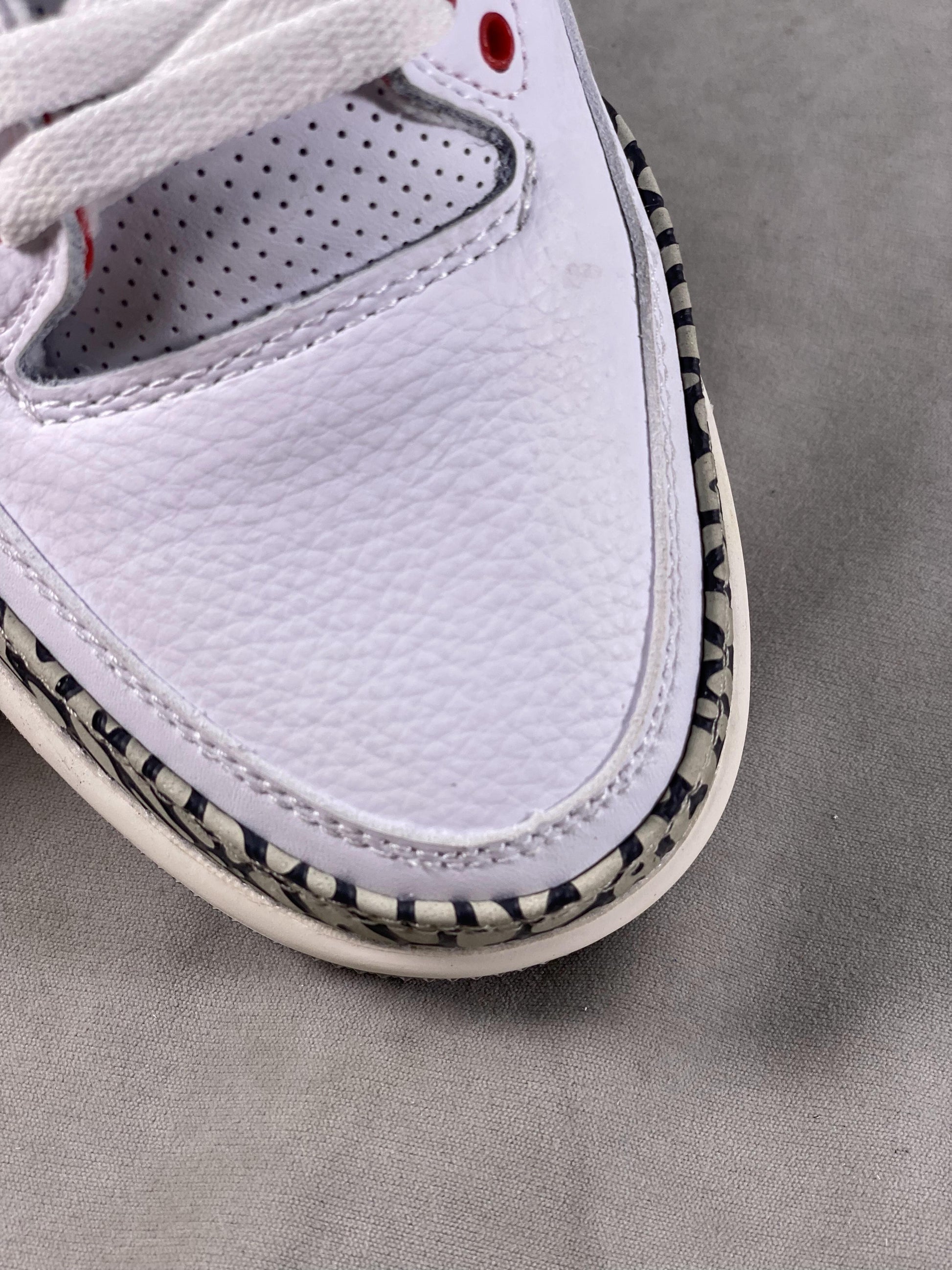 Air Jordan 3 “white cement”