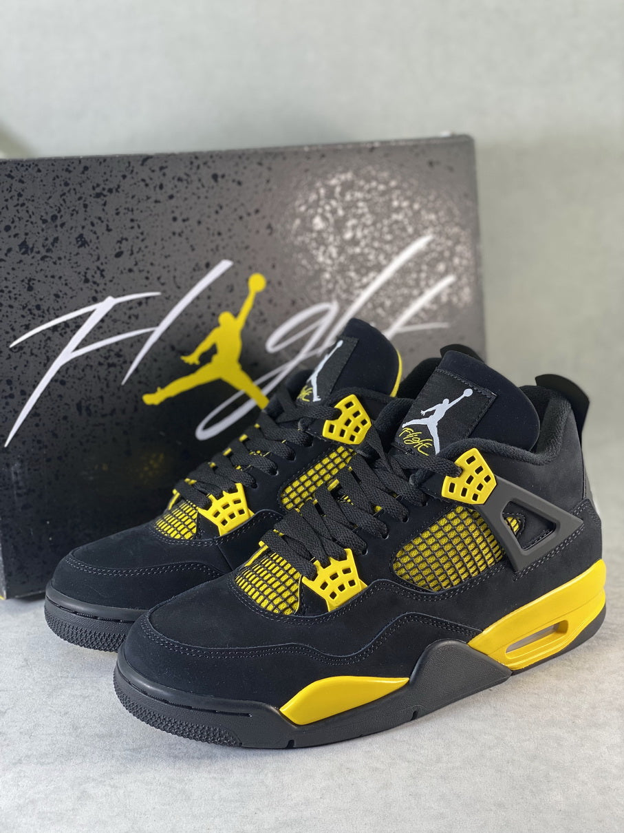 Air Jordan 4 “THUNDER”