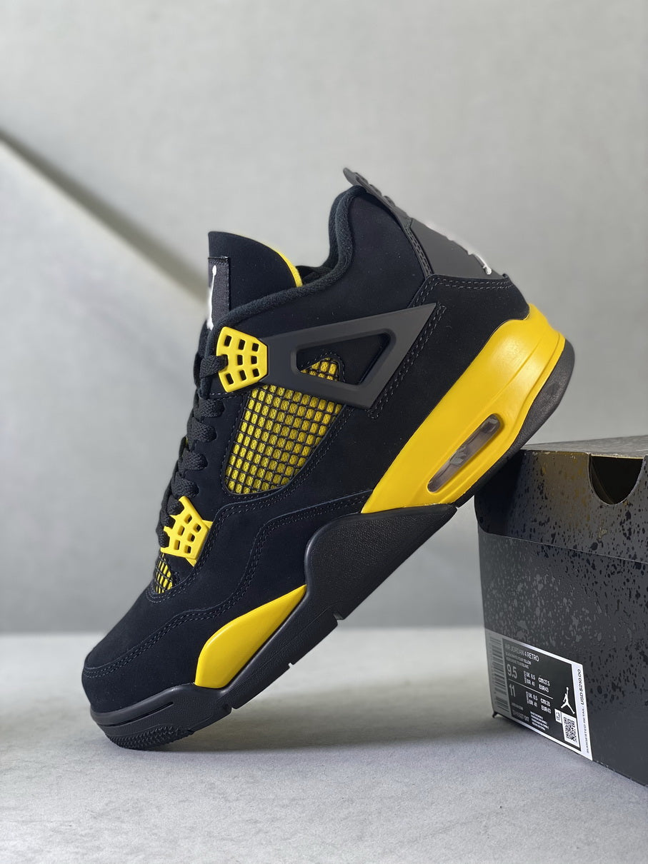 Air Jordan 4 “THUNDER”