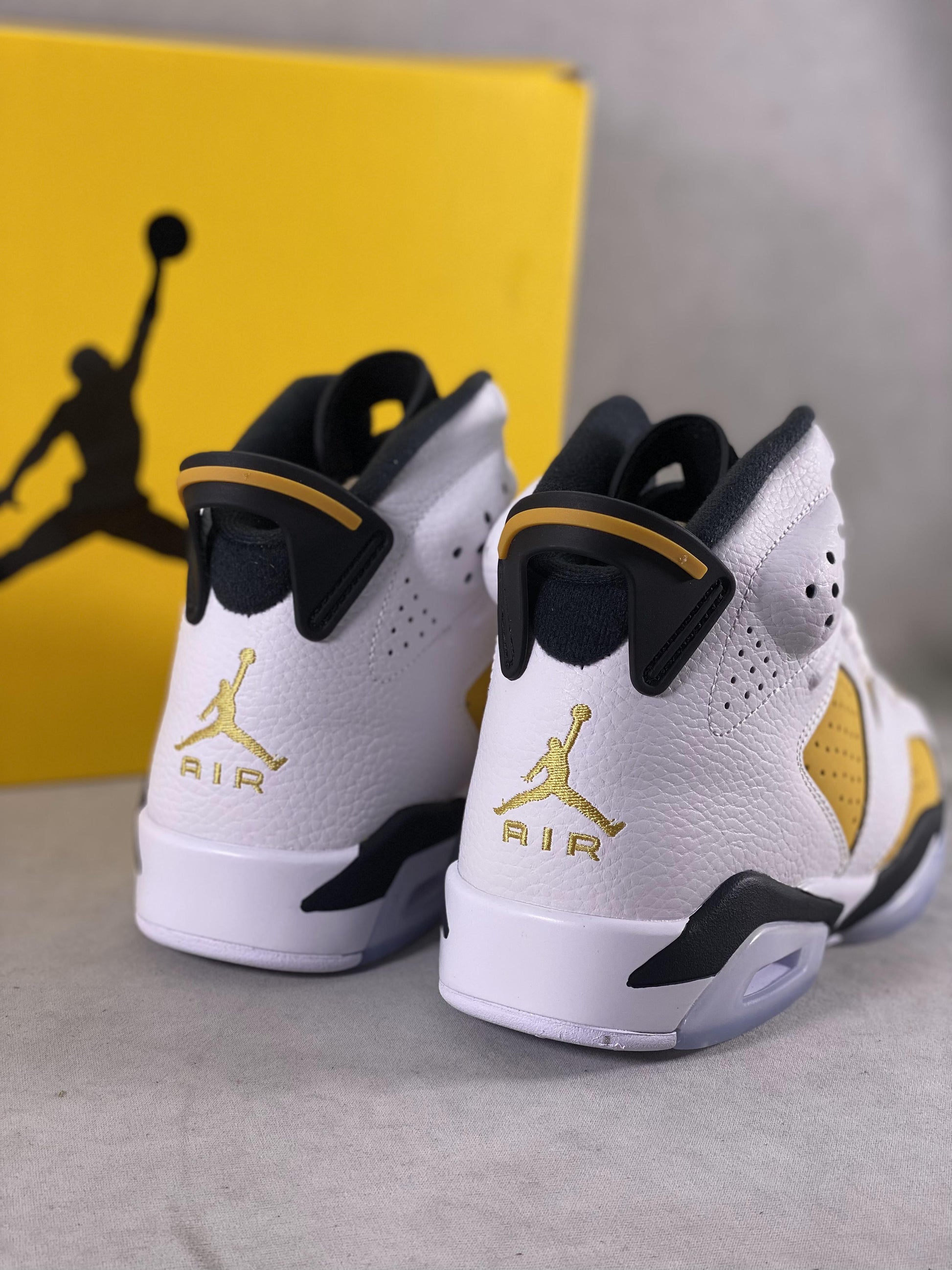 Air Jordan 6 “YELLOW OCHRE”