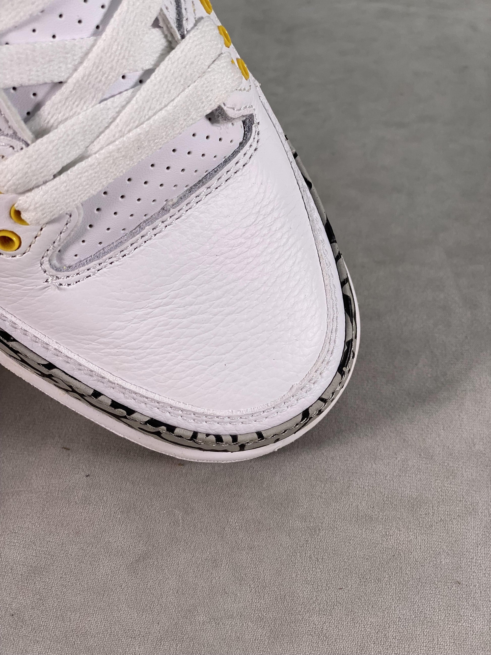 Air Jordan 3 “Láser Orange”