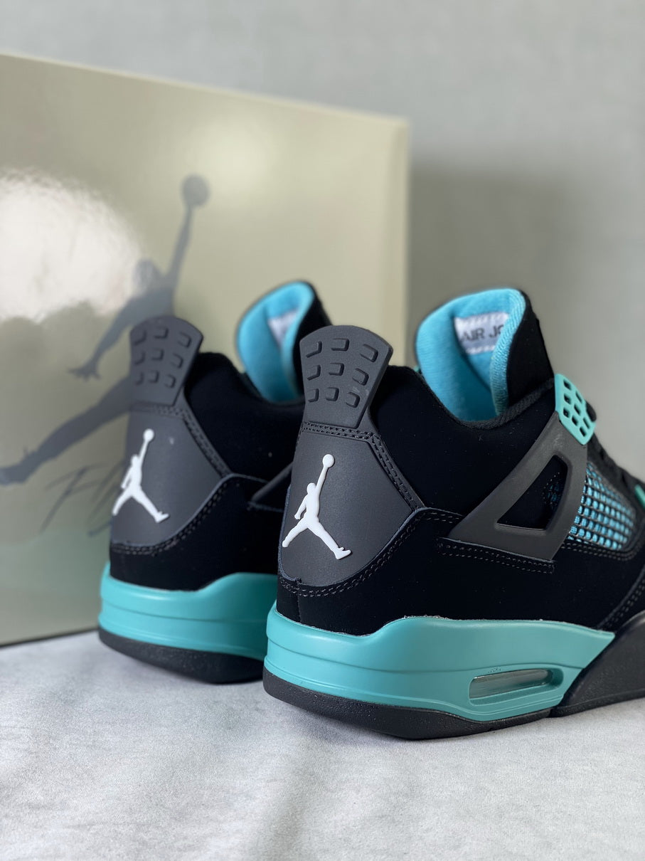 Air Jordan 4 “TIFFANY”