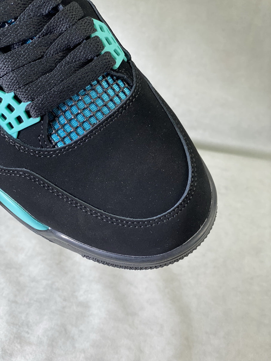 Air Jordan 4 “TIFFANY”