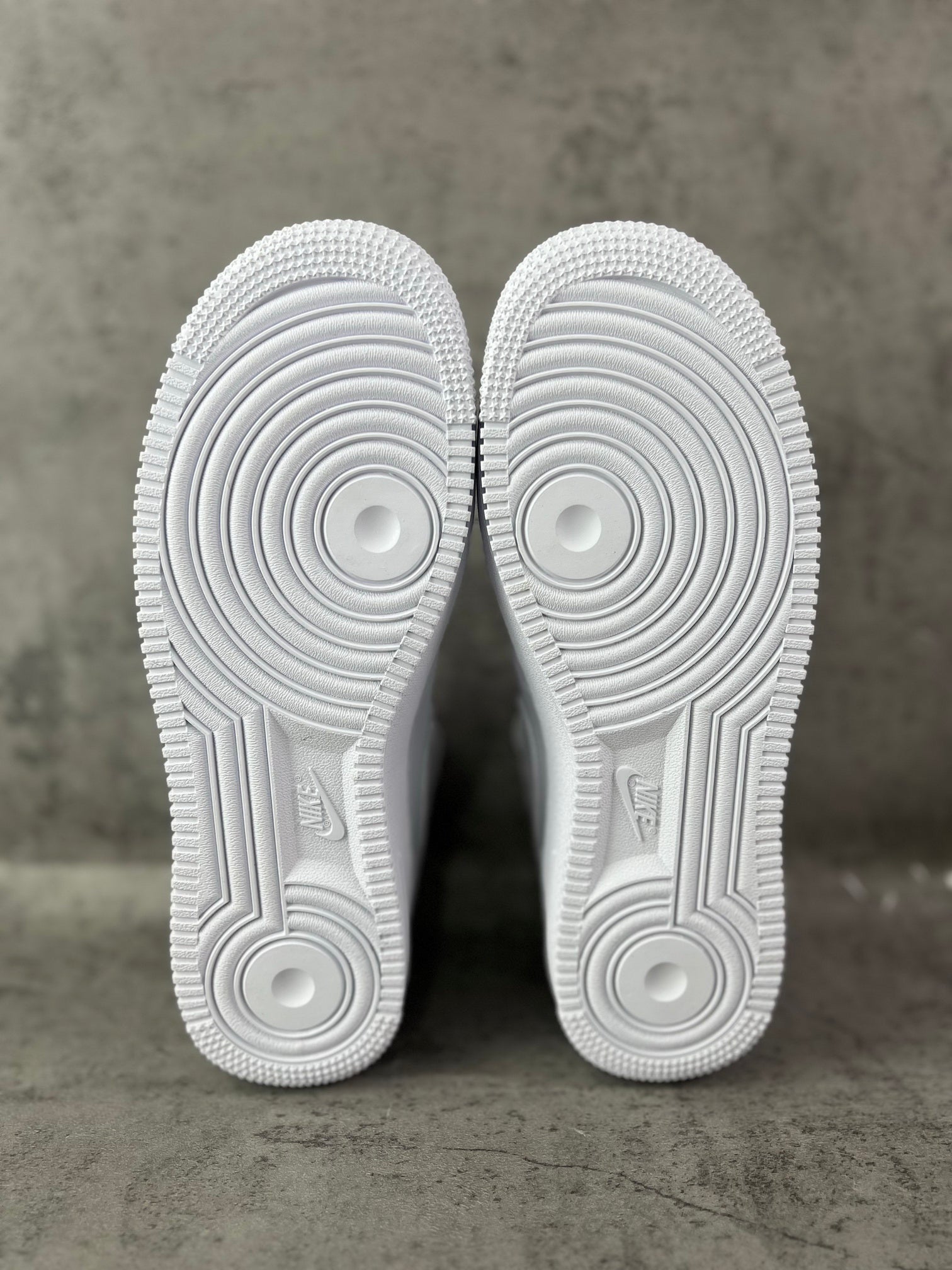 AF1 HIGH WHITE/BLACK