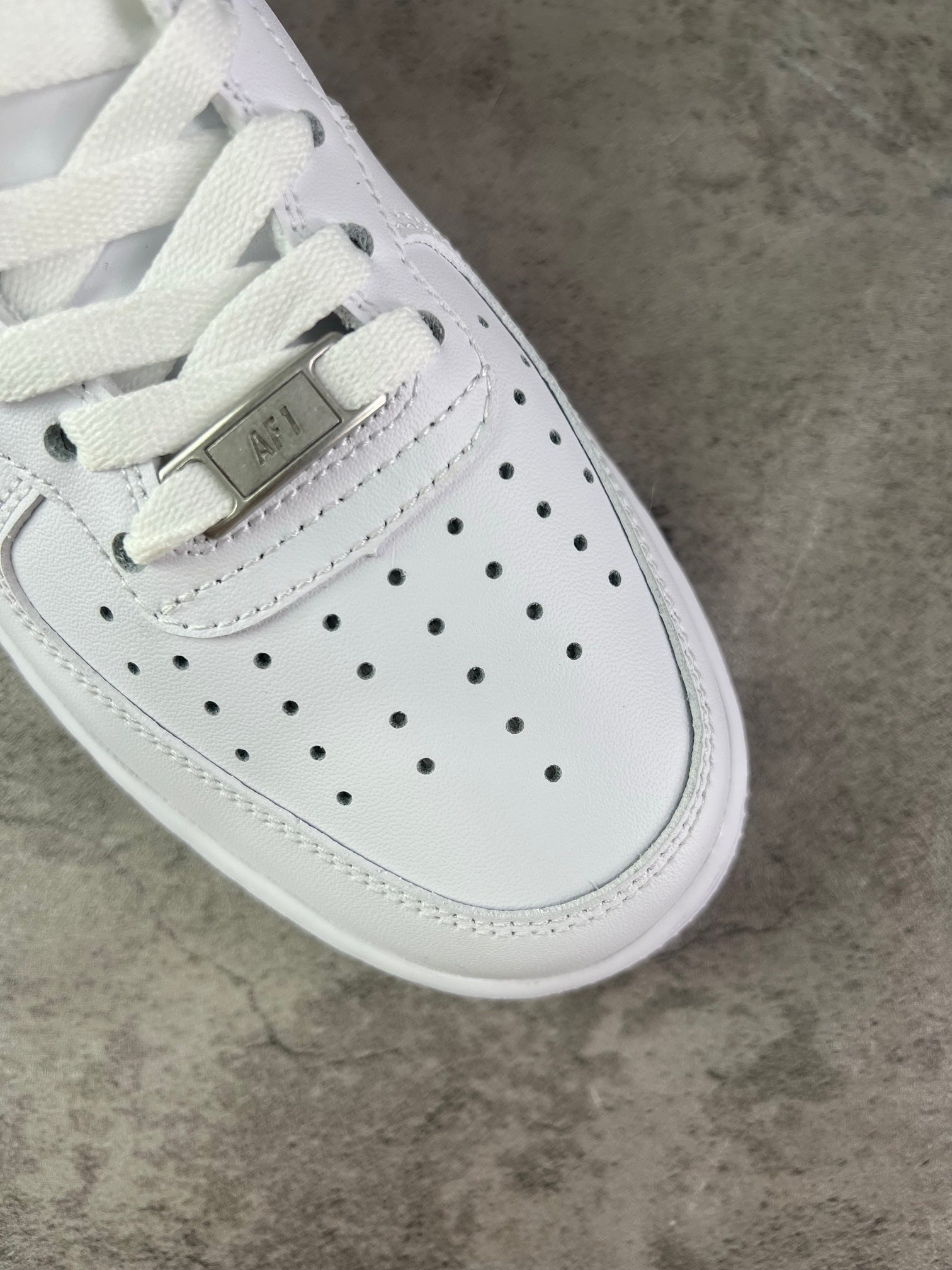 AF1 HIGH WHITE/BLACK
