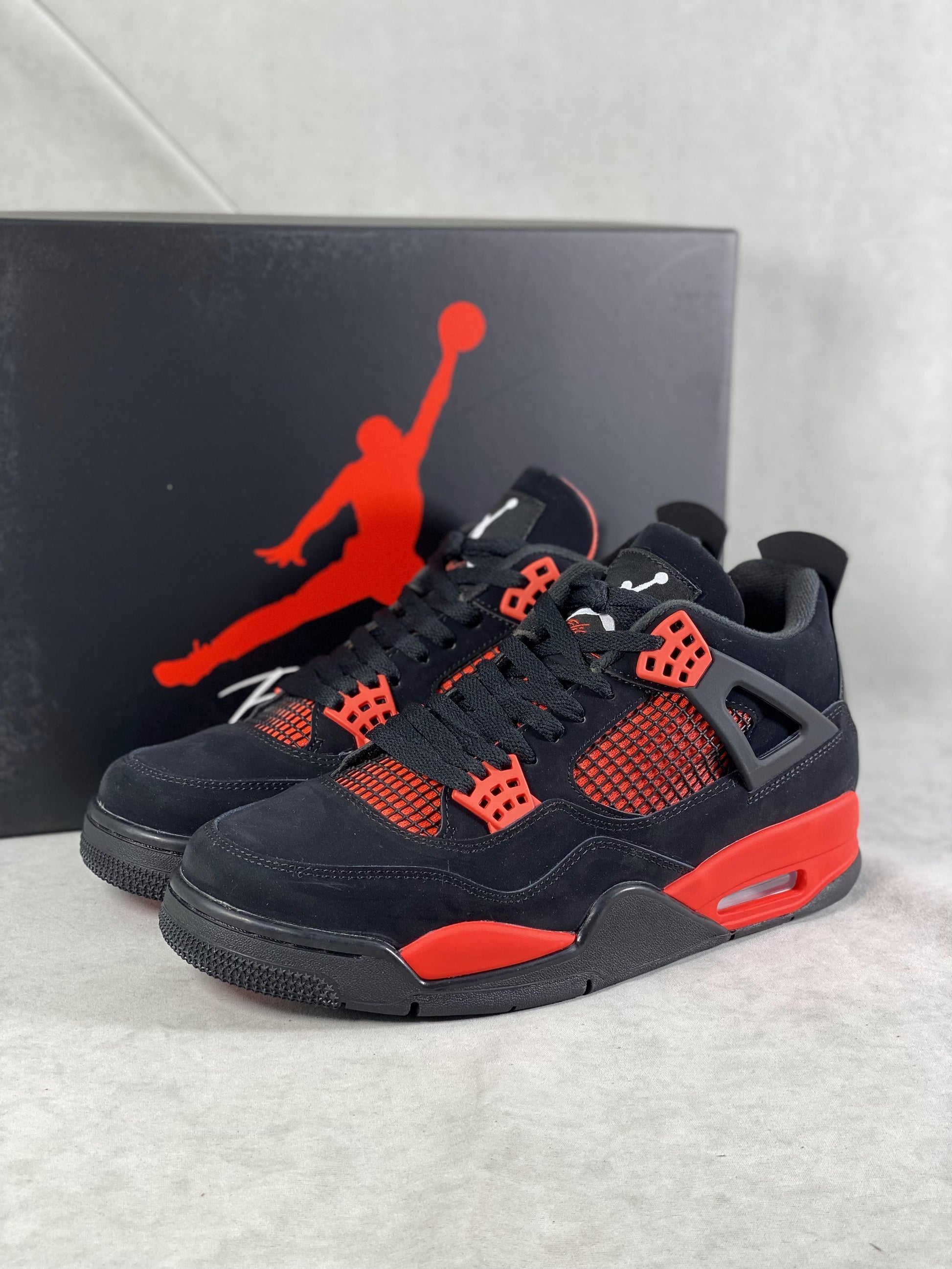 Air Jordan 4 "Red Thunder"